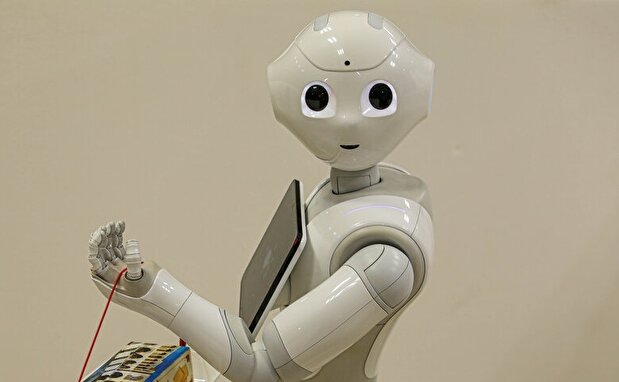 تصاویر | «پپر» اولین ربات انسان نمای ایرانی که احساسات شما را درک می‌کند!