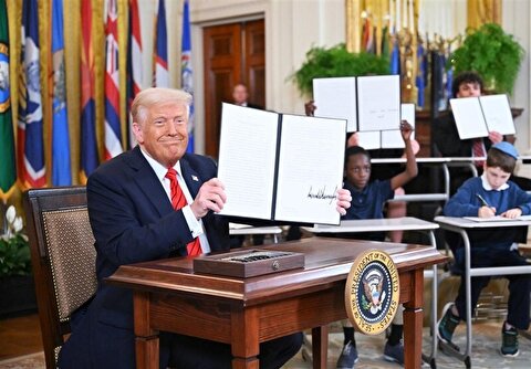 ترامپ وزارت آموزش و پرورش آمریکا را منحل کرد