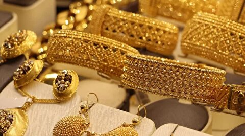 تحلیل بازار ایران و پیش بینی قیمت طلا و سکه در روز دوشنبه ۱۵ دی ۱۴۰۴