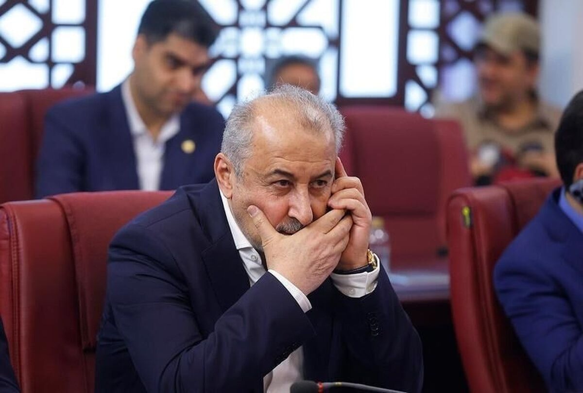 رضا درویش در فضای مجازی مدیرعامل تراکتور شد