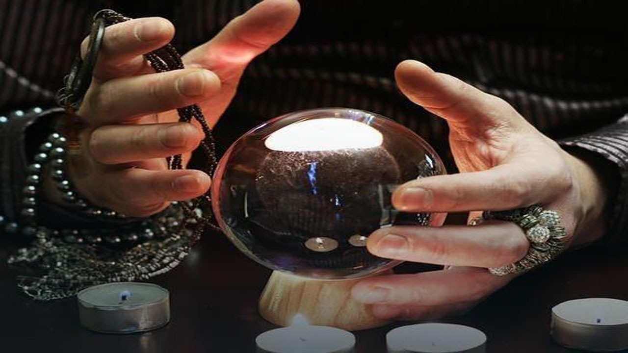 قتل شوهر به دستور رمال/ زن جوان دست به اقدام هولناک زد