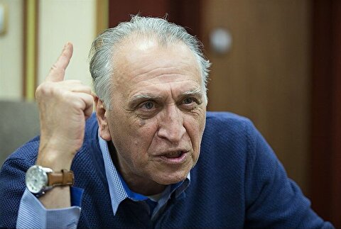 مردم پشت نیروهای مسلح‌ باشید