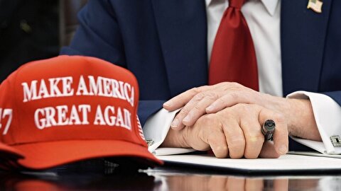 زمان استعفای ترامپ