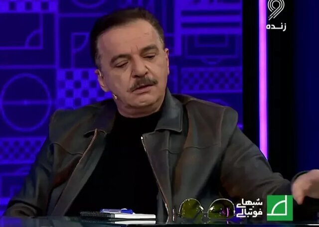 اشک‌های زنوزی مالک تراکتور روی آنتن زنده؛ اعتراض به محرومیت و جریمه‌های سنگین