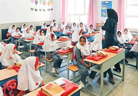 مدارس تهران دوشنبه ۸ دی ماه ۱۴۰۴ تعطیل شد؟