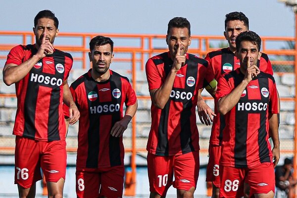 سازمان لیگ در انتظار پاسخ به درخواست فولاد برای تغییر بازی مقابل استقلال