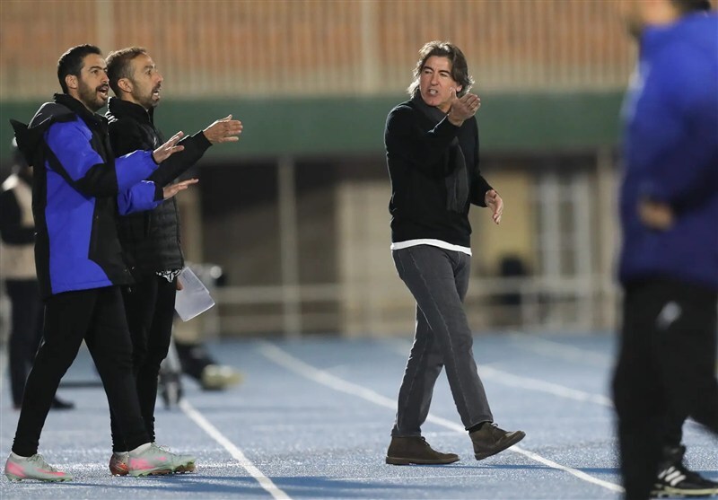 جلسه پرحرارت ساپینتو: چرا در روزی که می‌توانستیم صدرنشین شویم، بازی را از دست دادیم؟