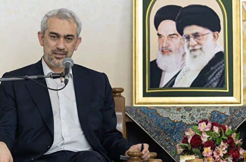 وزیر اقتصاد: مسیر تحول اقتصادی کشور از مناطق آزاد می‌گذرد