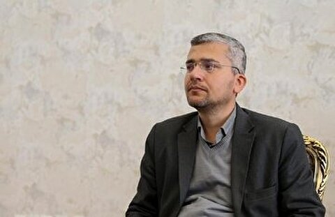 انتقاد سخنگوی کمیسیون امنیت ملی مجلس از حضور نظامی آمریکا در مذاکره با ایران