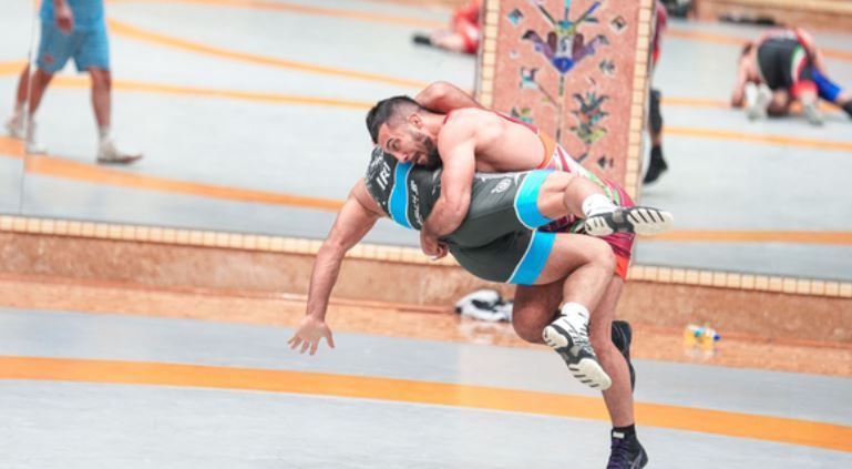 ۳ مدعی وزن ۷۷ کیلوگرم در تلاش برای دوبنده ملی