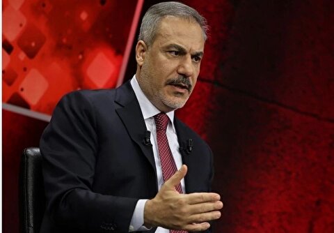 وزیر خارجه ترکیه: تغییر حکومت ایران با حمله غیرممکن است