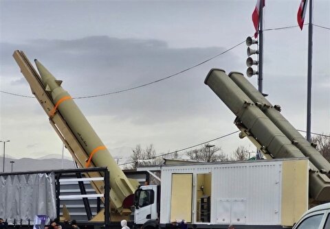 موشک‌های کروز و بالستیک در میدان آزادی به نمایش در آمد