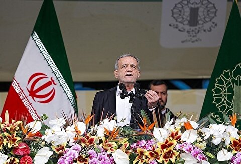 پزشکیان: با صلابت از چالش‌های پیش رو عبور خواهیم کرد