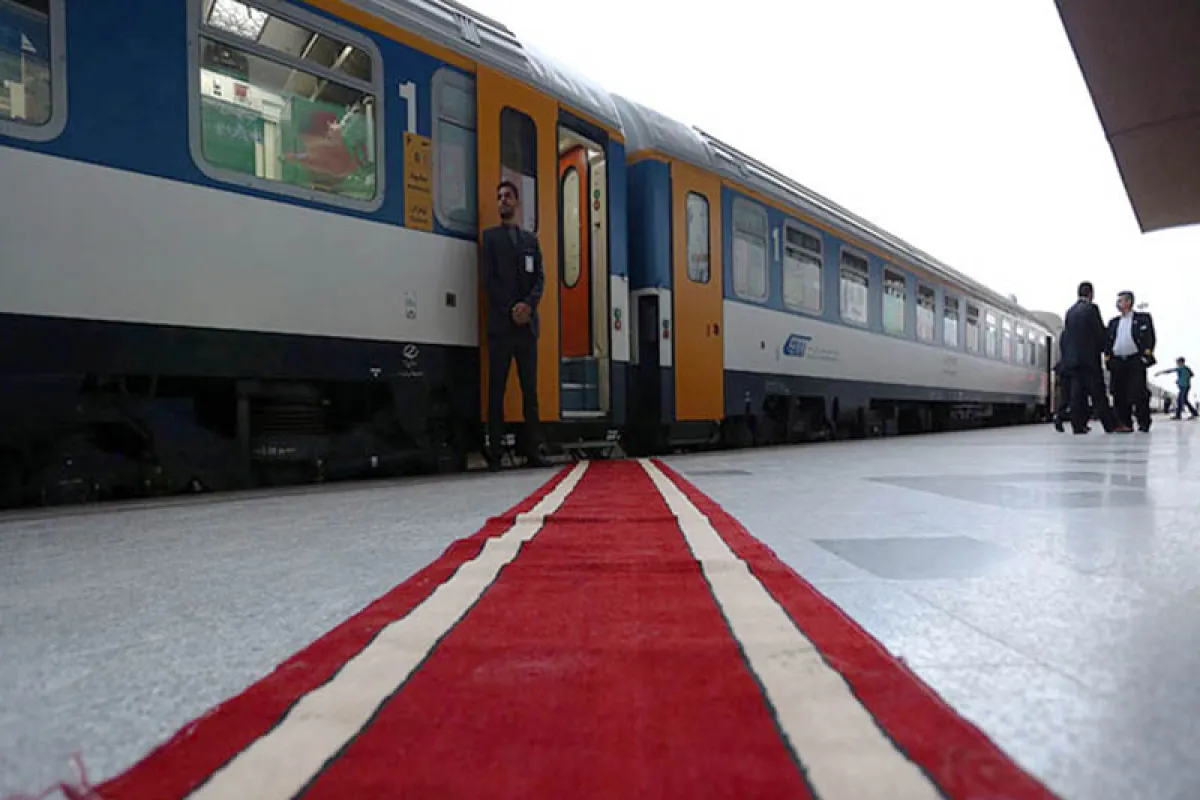 جزییات پیش فروش بلیت قطار‌های اسفند ۱۴۰۴
