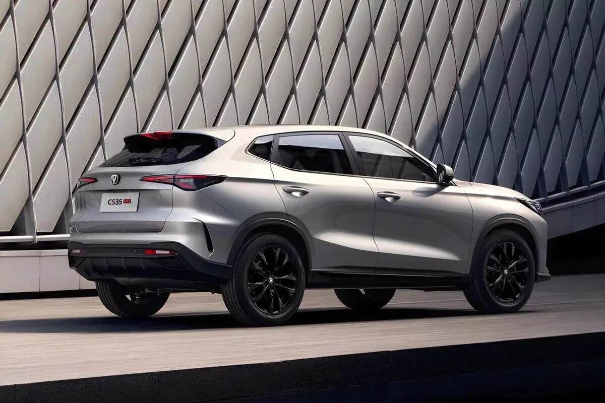 شاسی‌بلند سایپا پوست انداخت