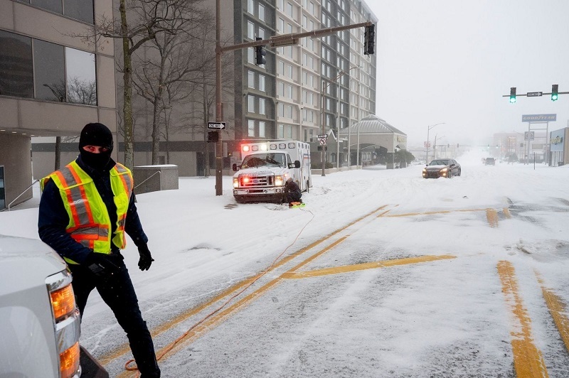 طوفان زمستانی و فلج شدن آمریکا طوفان زمستانی و فلج شدن آمریکا