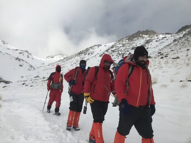 جستجو برای آخرین کوهنورد مفقود شده ارتفاعات الوند هنوز بی نتیجه بوده است