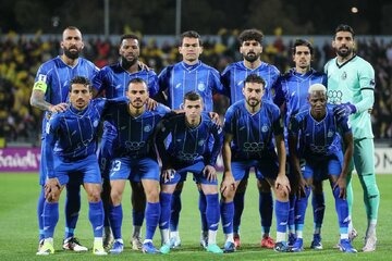 حواشی باورنکردنی اردوی استقلال؛ از ماجرای پاداش‌ها تا معطلی ۱۳ ساعته در فرودگاه!