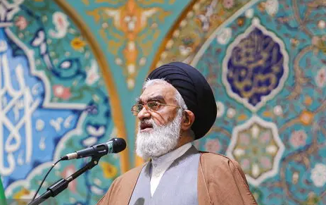عضو خبرگان رهبری: خامنهای دیگر در راه است