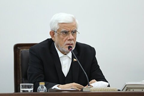 عارف: دولت مال مردم‌خور نیست/ امروز کسی نگاه توهین‌آمیز به بخش خصوصی ندارد