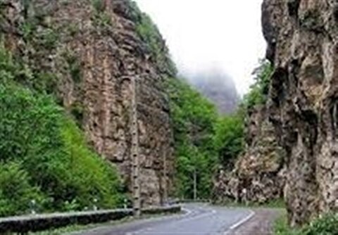 محدودیت‌های ترافیکی در محورهای چالوس و هراز