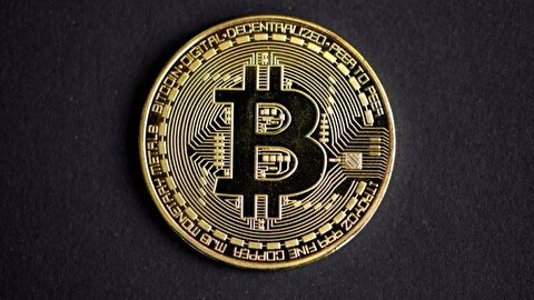 قیمت بیت کوین و سایر ارز‌های دیجیتال امروز جمعه ۱۲ اردیبهشت + جدول