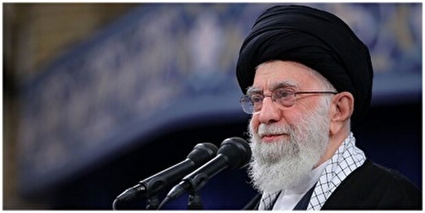 ویدیو/ ورود رهبر معظم انقلاب به حسینیه امام خمینی برای دیدار با کارگزاران حج