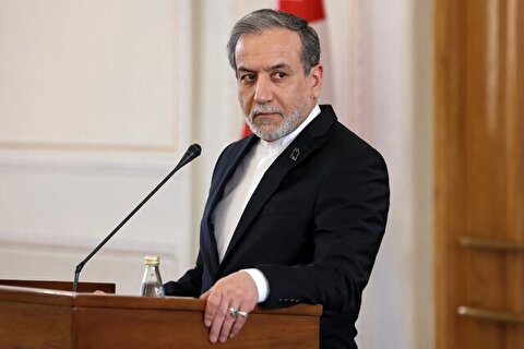 عراقچی: ایران از هیچ‌یک از حقوق ملت خود عقب‌نشینی نخواهد کرد