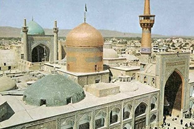 ببینید / فیلمی رنگی شده از حرم امام رضا (ع) سال۱۳۱۸