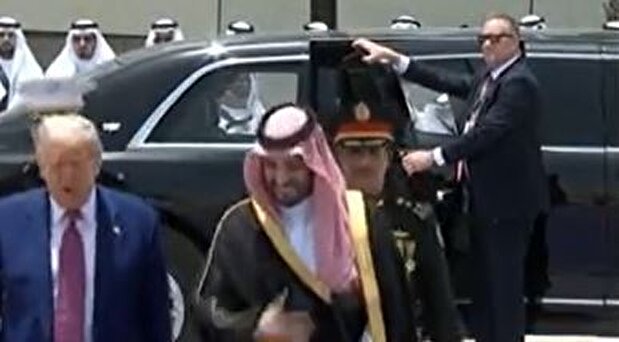 ویدیو/ استقبال ویژه از ترامپ در عربستان