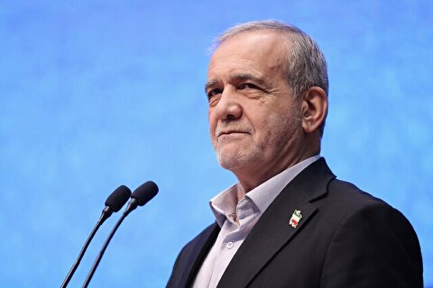 رئیس جمهوری وارد کرمانشاه شد