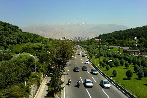 هشدار زرد هواشناسی تهران/ باد‌های شدید تا ۱۲۰ کیلومتر بر ساعت از فردا