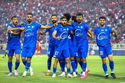 استقلال با ۷ بازیکن غایب به جنگ پیکان می‌رود