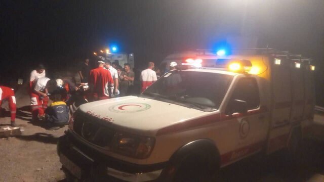 ساعات وحشت در جاده کرمان/ واژگونی اتوبوس مسافران افغان و ایرانی