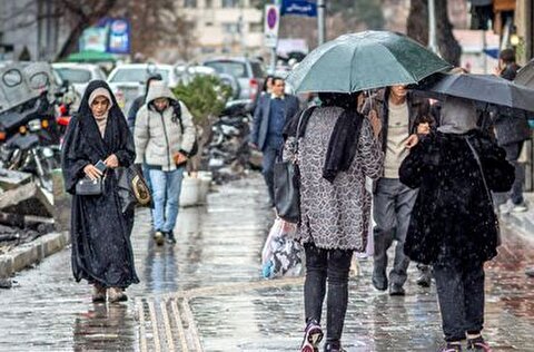 رعد و برق و تگرگ در راه این استان/ مراقب سیلاب باشید