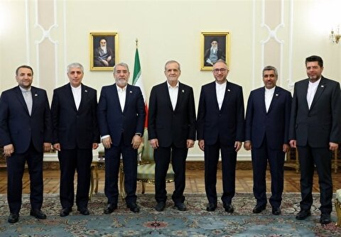 دیدار ۶ سفیر جدید ایران با پزشکیان