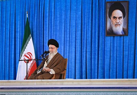 رهبر معظم انقلاب: انقلاب اسلامی ایران دنیای غرب را غافلگیر کرد