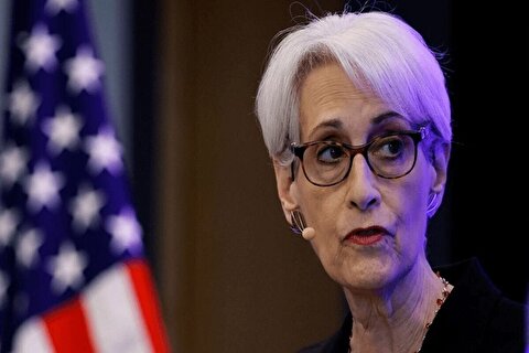 وندی شرمن: آمریکا دشمنی با ایران را شروع کرد