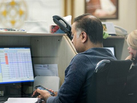 ترمز ریزش بازار بورس کشیده شد/ آیا فردا شاهد بهبود خواهیم بود؟