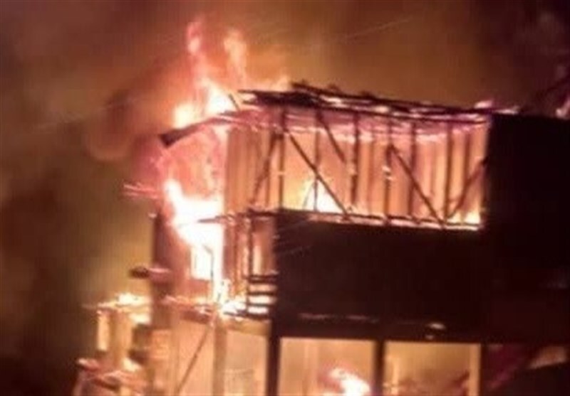 حادثه انفجار مهیب و حریق کشتی در بوشهر / تاکنون سه نفر جان باختند