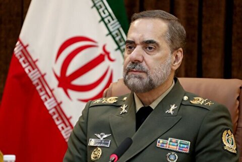 امیر آشتیانی:صهیونیست ها آماده پاسخ محکم، کوبنده و دردآور ایران باشند