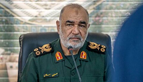 سردار سلامی: اگر بسیج نبود، نمی‌توانستیم از انقلاب دفاع کنیم