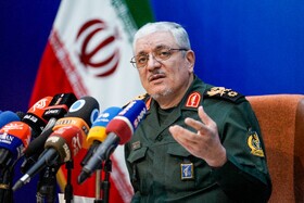 سخنگوی وزارت دفاع: سپاه موشکی جدید به اسرائیل شلیک کرده/دست نیرو‌های مسلح پُر است