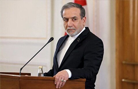 شرکت عراقچی در نشست فوق‌العاده سازمان همکاری اسلامی