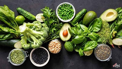 ۵ سبزی مؤثر برای کاهش کلسترول بعد از ۵۰ سالگی
