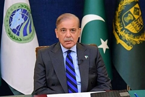 نخست‌وزیر پاکستان عازم ایران شد