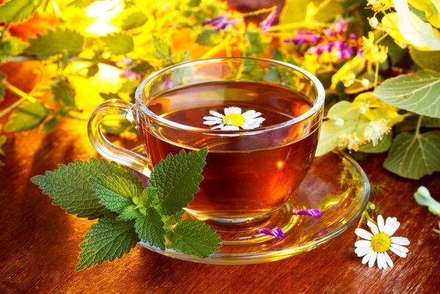 خطر ابتلا به نارسایی کبدی با مصرف خودسرانه دمنوش‌ها