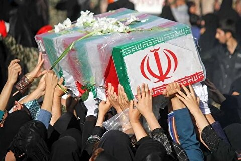 رئیس بنیاد شهید: تا امشب ۱۰۶۰ شهید در سراسر کشور دفن شده‌اند / پیش‌بینی رسیدن به ۱۱۰۰ شهید