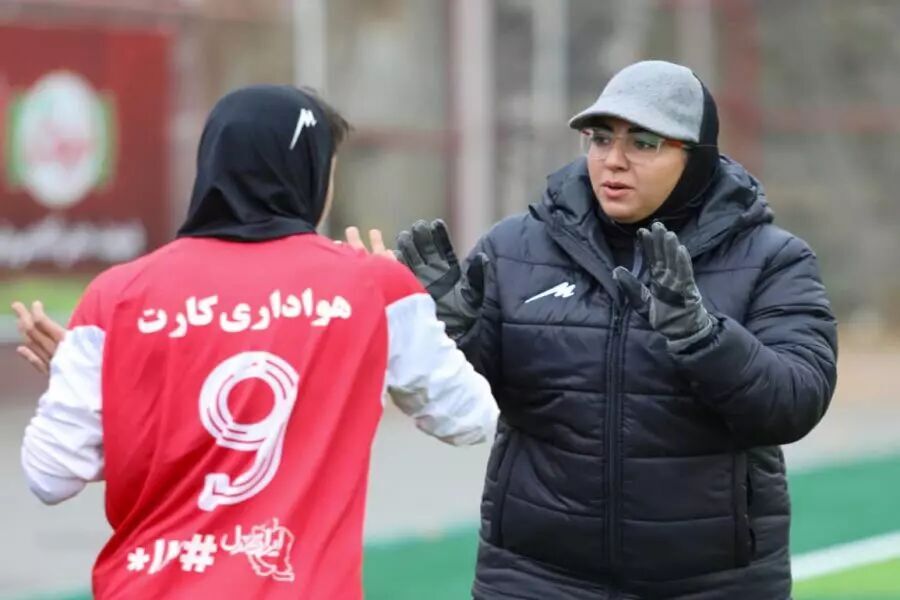 شوک بزرگ در پرسپولیس/ سرمربی تیم سرخ پوشان استعفا داد