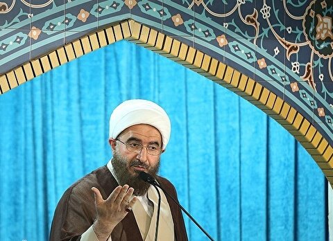 حاج‌علی‌اکبری: مسئله اصلی مقابله با توطئه‌های آمریکاست